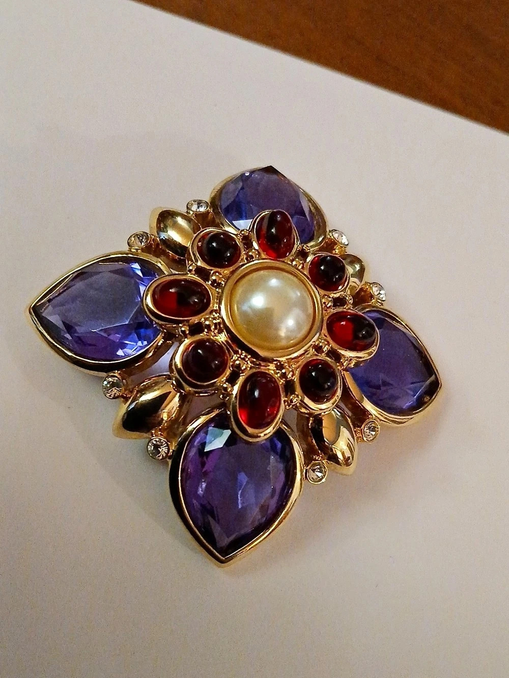 Vintage Joan Rivers Signed Jeweled Floral Brooch in Purple & Red Rhinestone